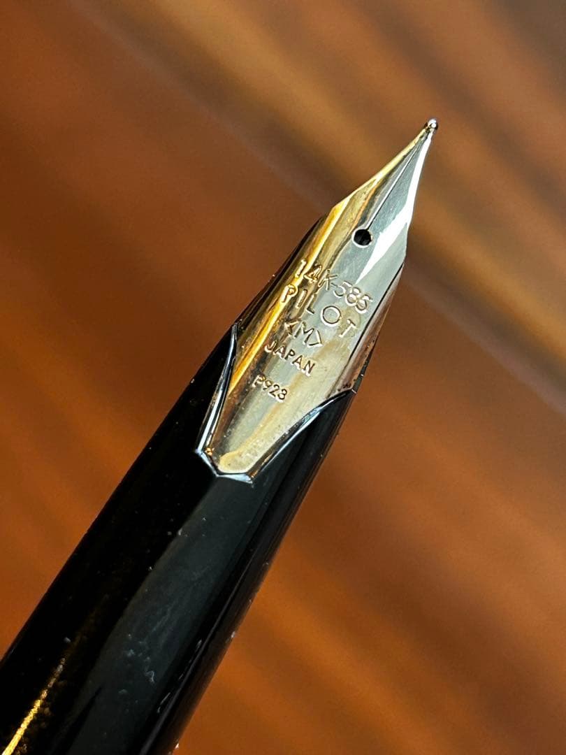 【コンバーター付き】パイロット エリート95S 中字Ｍ 14Ｋ