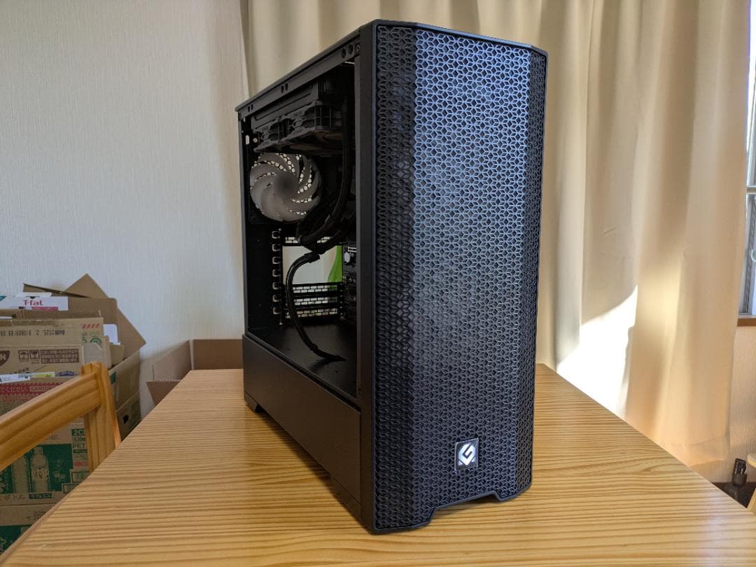 デスクトップPC i7-13700K / DDR5 32GB / 1TB SSD