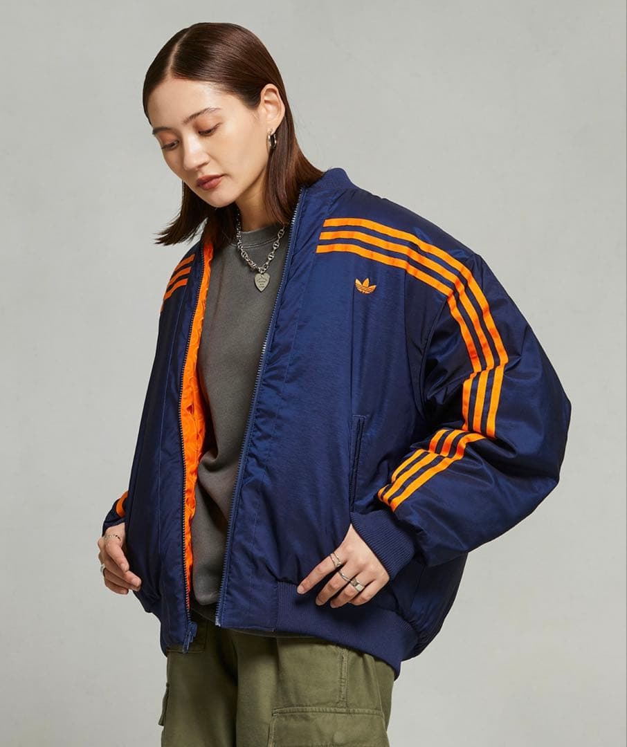本日限定価格❗️adidas 70sリバーシブルオーバーサイズ ボンバージャケット