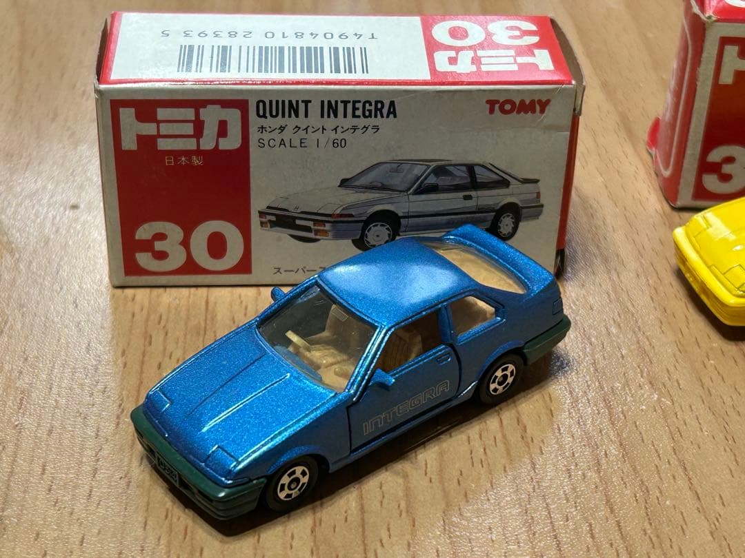 トミカ　インテグラ　日本製