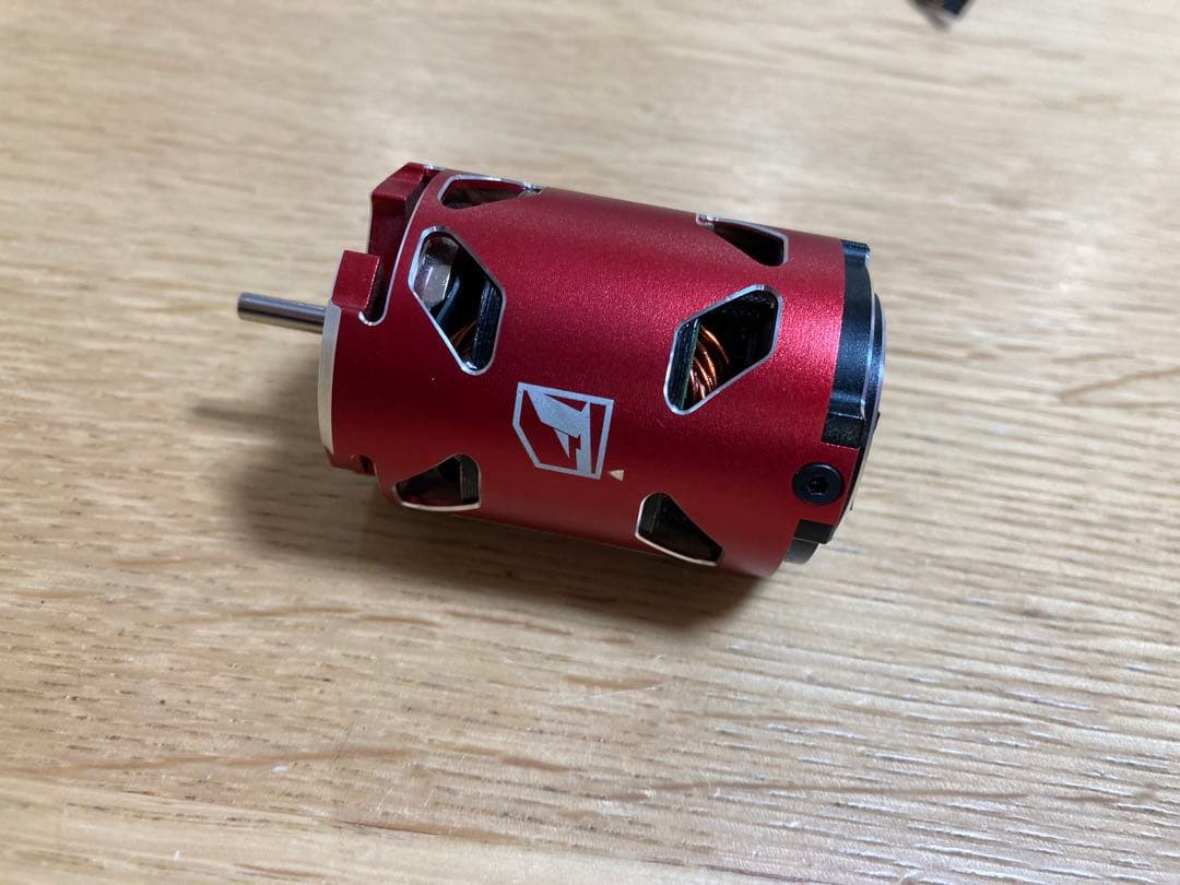 FANTOM 10.5T ブラシレスモーター