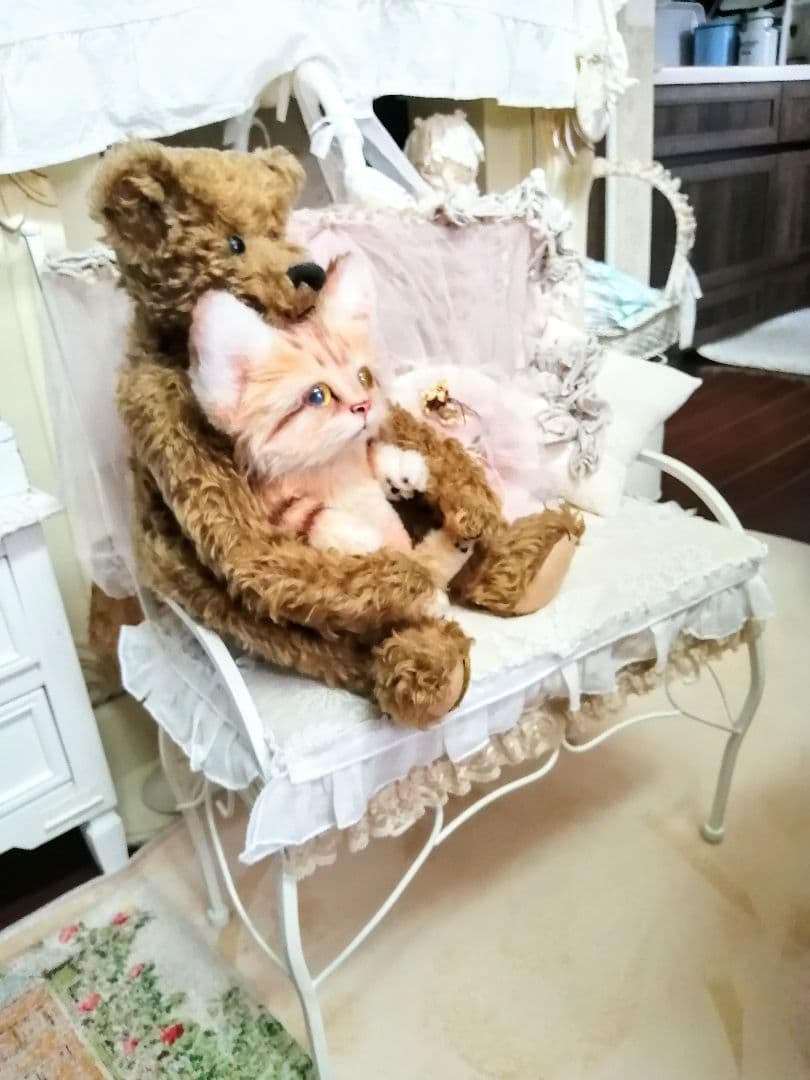 ホワイト♡アイアンドールチェア♡ソファー♡クッション♡白家具♡