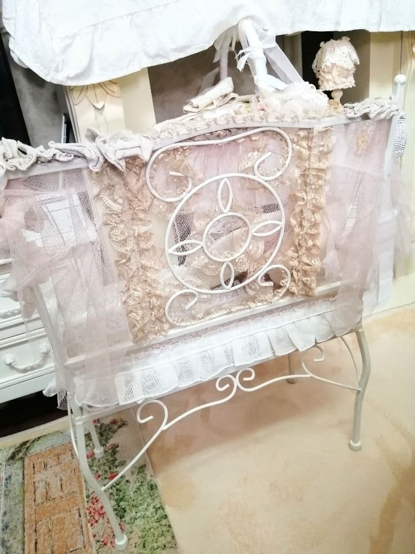 ホワイト♡アイアンドールチェア♡ソファー♡クッション♡白家具♡