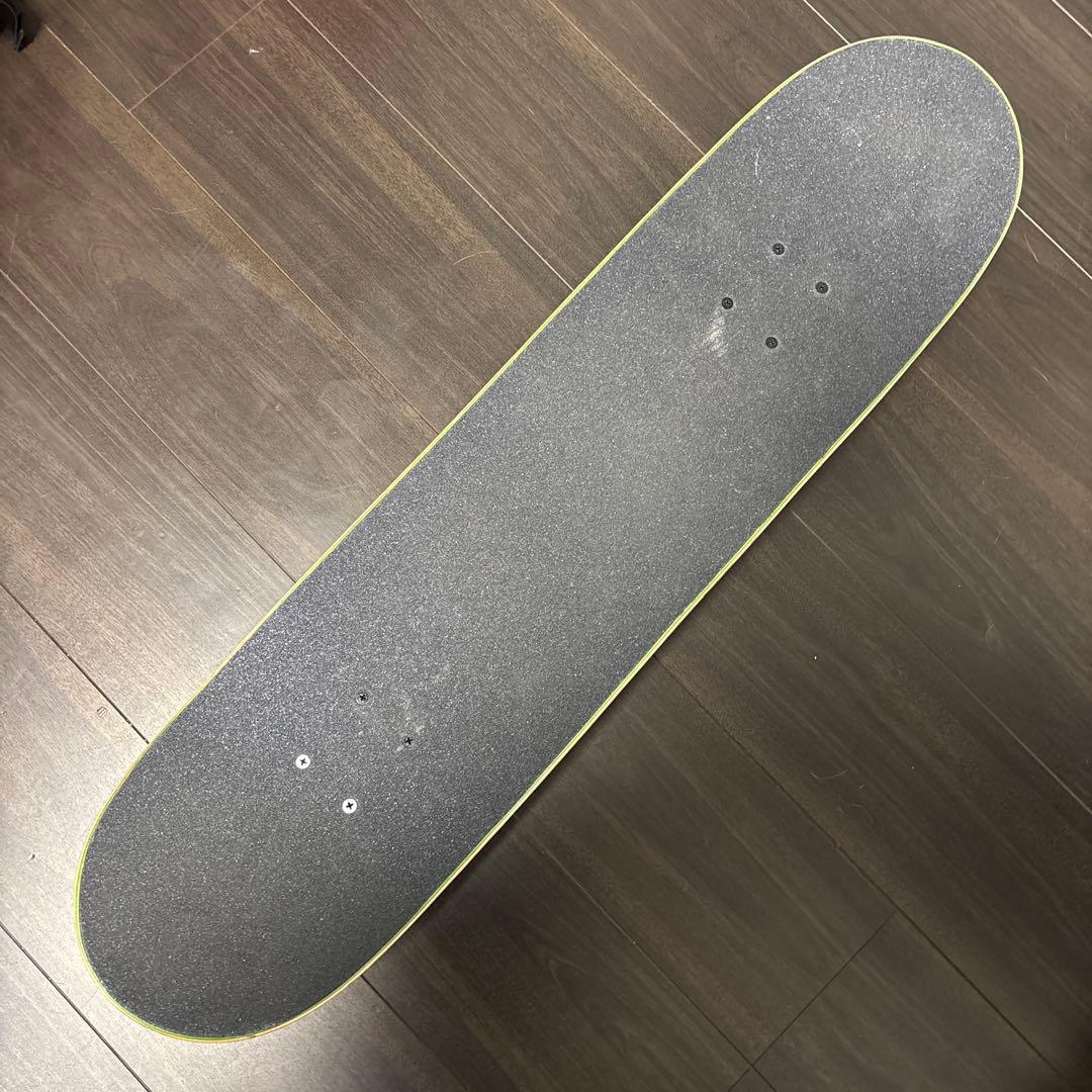 FOUNDATION 8インチx31.84 コンプリート スケートボード