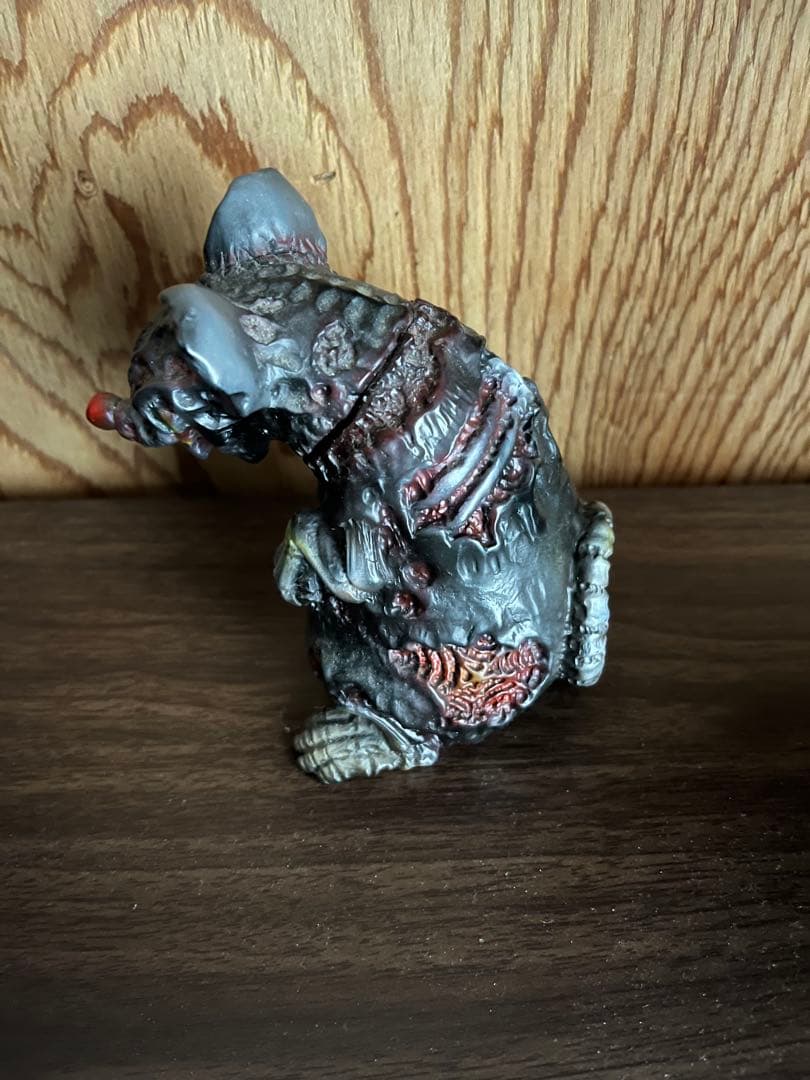 カゲマルデザイン　ドブラット　塗装済み　マント付き