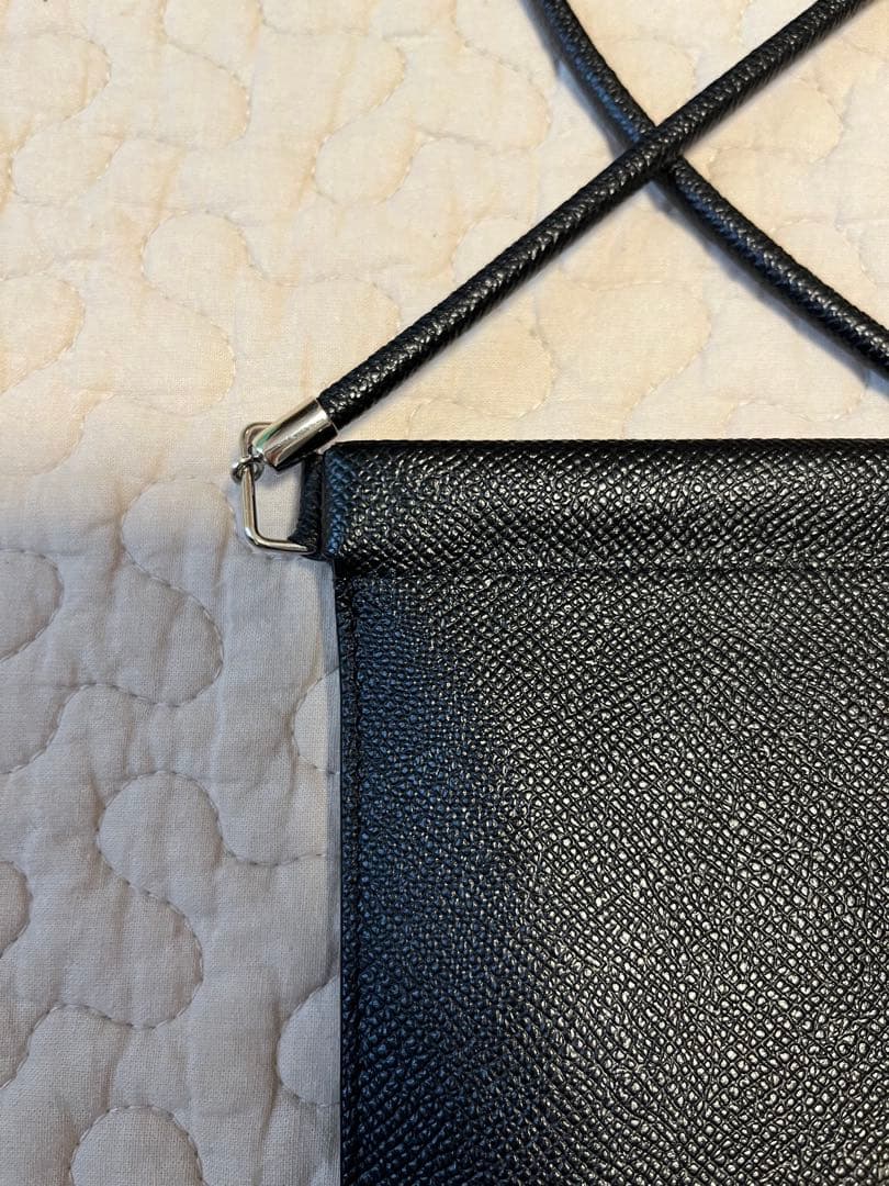 マルジェラ　スマホショルダーバッグ ブラック