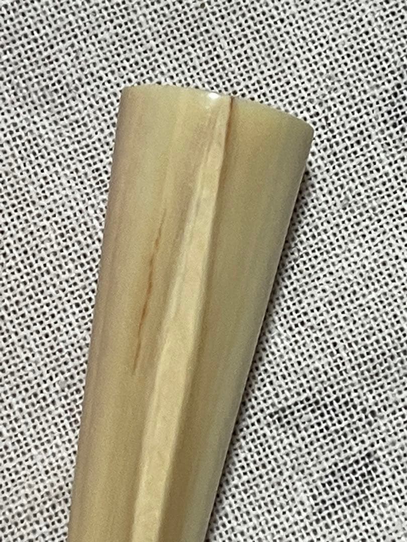 鯨の歯 アイボリー 彫刻入り　煙管