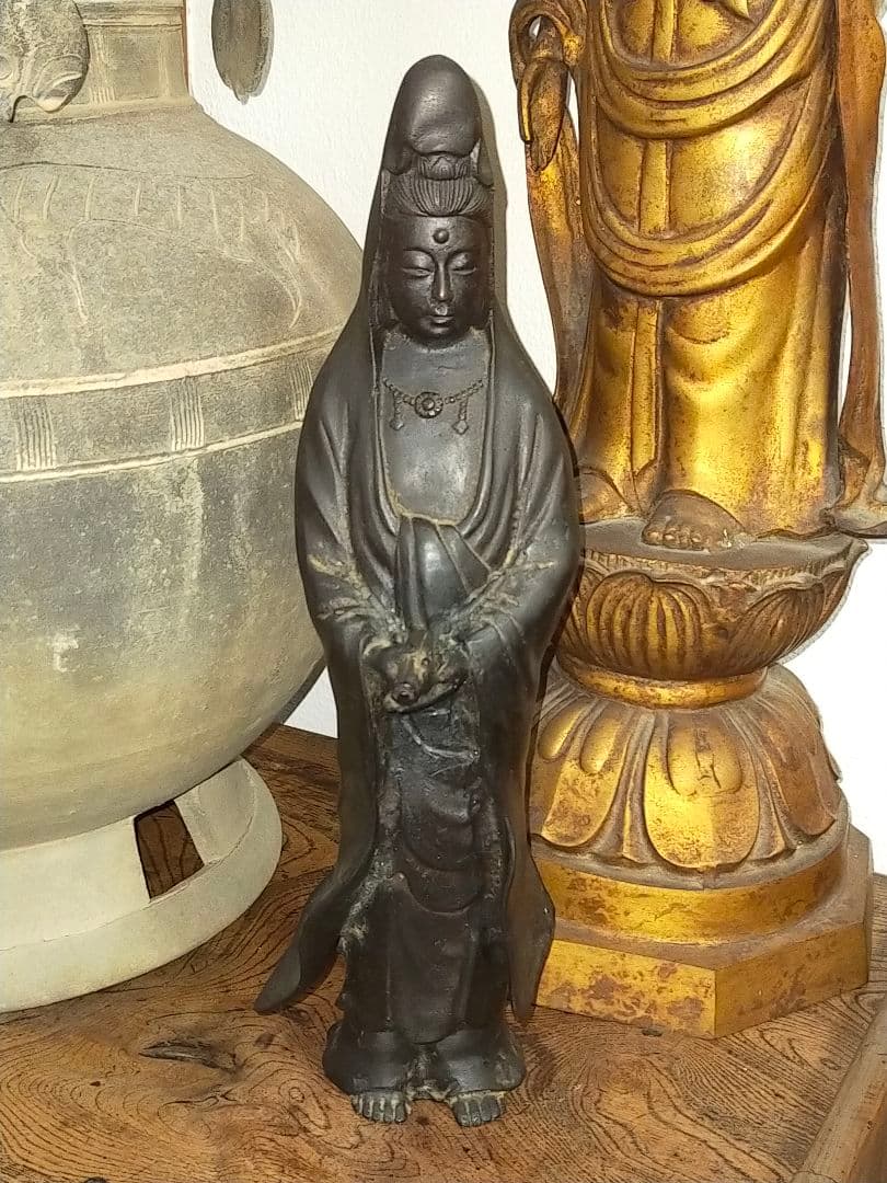 ♥値下げ！　銅製　観音像　在銘　観音様　ブロンズ像　仏像　骨董　古玩