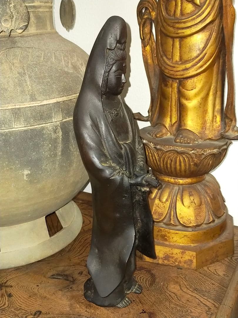 ♥値下げ！　銅製　観音像　在銘　観音様　ブロンズ像　仏像　骨董　古玩
