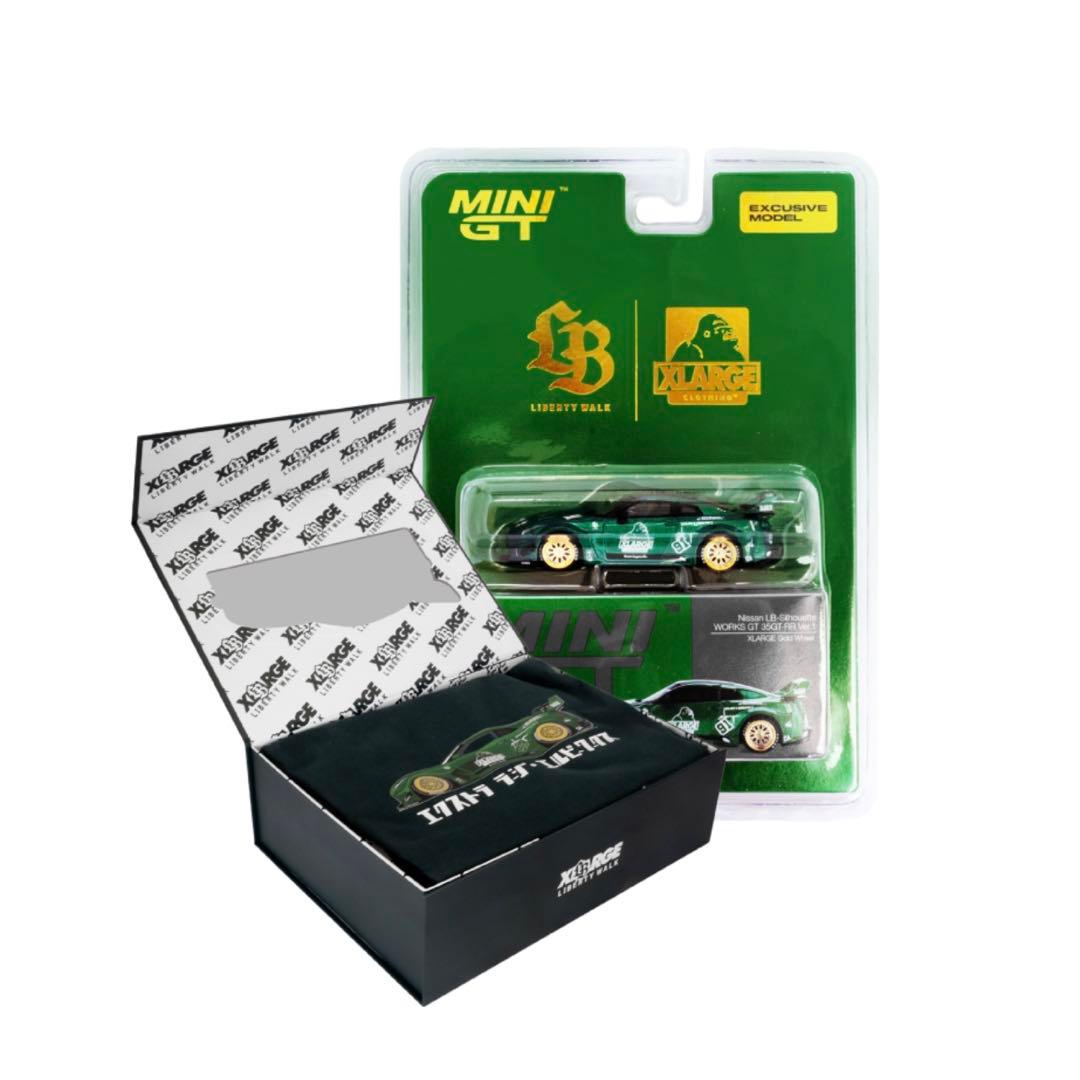 MINI GT LBWK Xlarge Nissan GT-R R35 Tシャツ