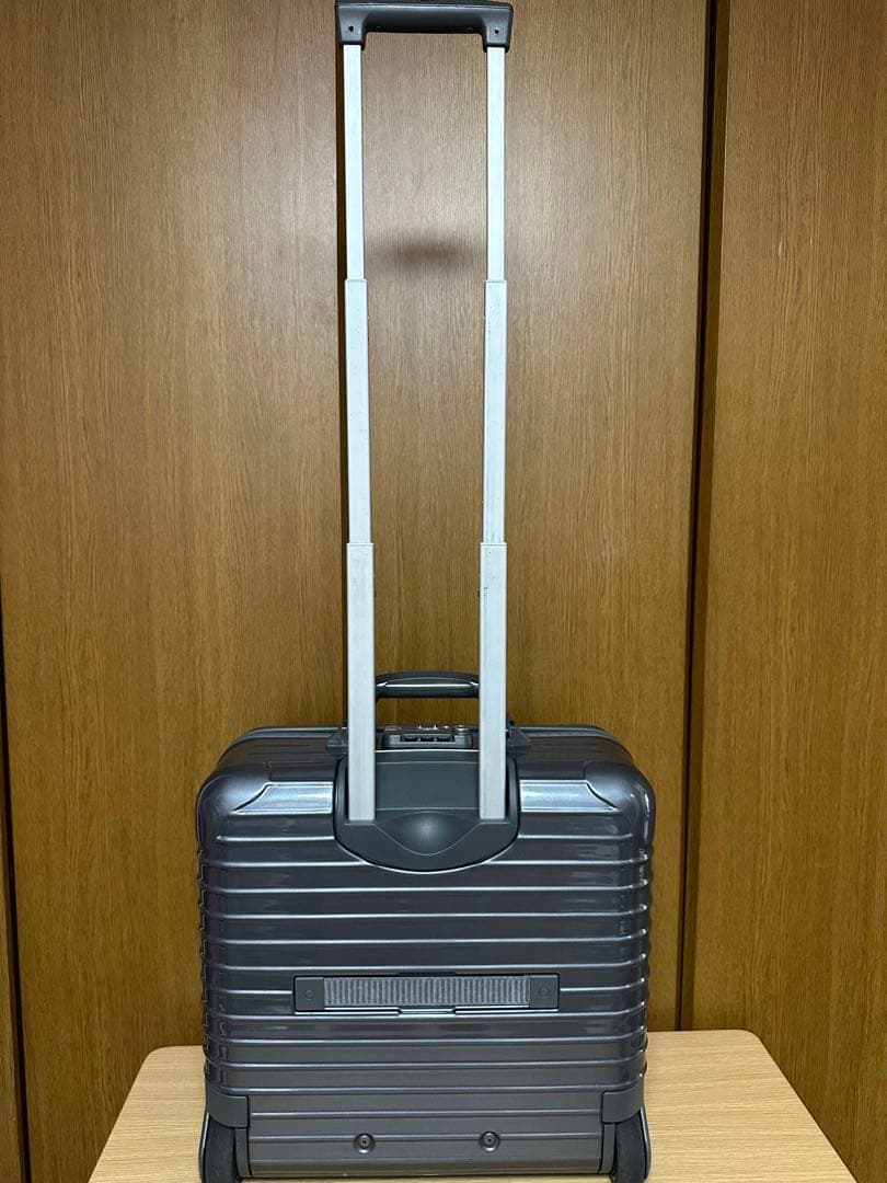 DQT 　RIMOWA リモワ　スーツケース 23L 伊勢丹本店購入