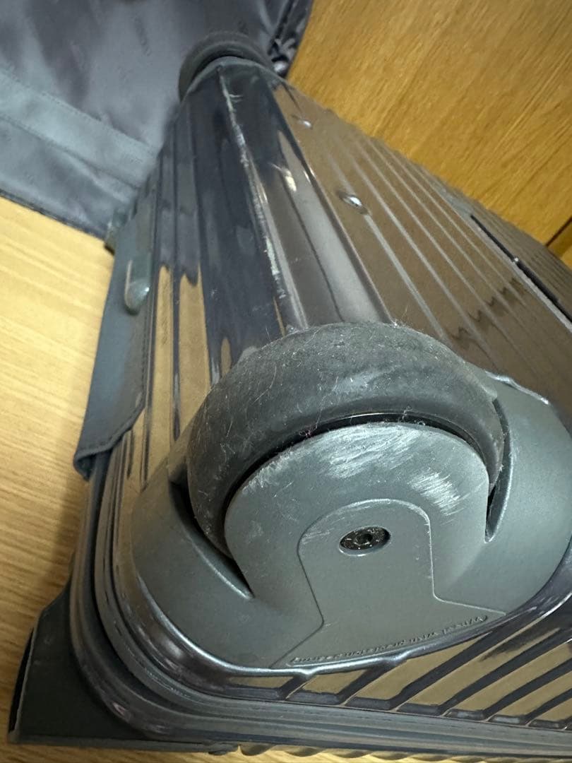 DQT 　RIMOWA リモワ　スーツケース 23L 伊勢丹本店購入