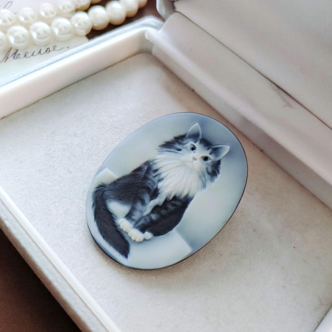 ドイツ CAMEO ストーン メノウ カメオ ルース 猫 メインクーン ブローチ