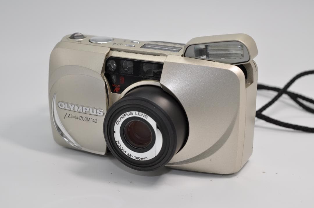 美品 OLYMPUS μ[mju:]-ZOOM 140 コンパクトフィルムカメラ