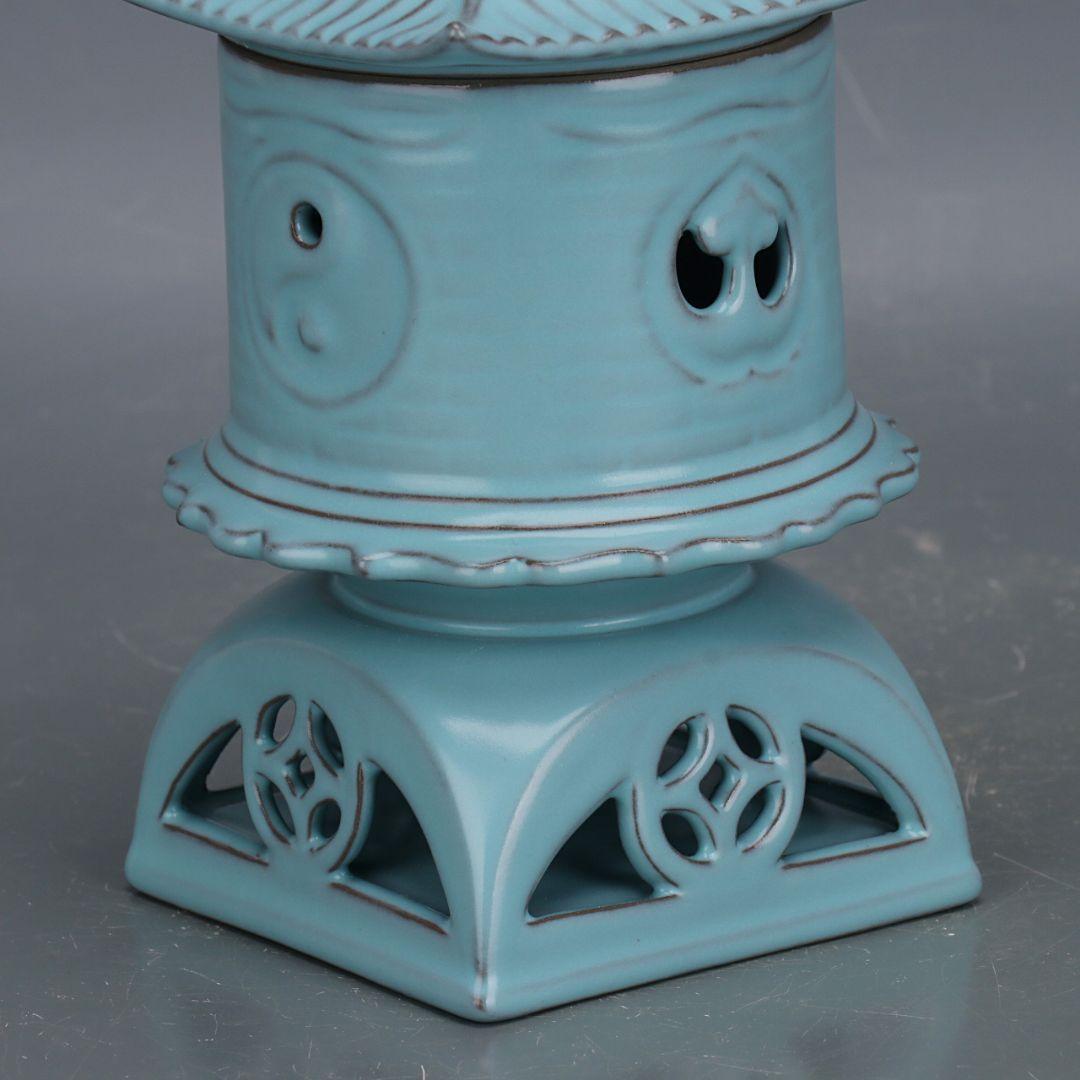 宋汝窯鉄胎刻八卦紋薫香炉 香道具 景徳鎮 陶磁器 装飾品 現代工芸品美術品 置物