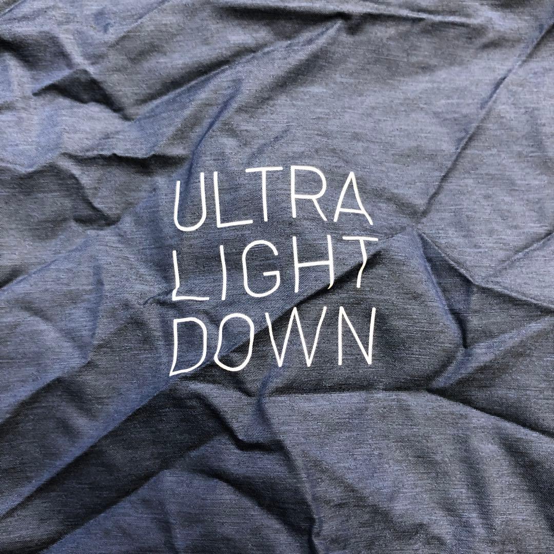 UNIQLOウルトラライトダウン収納袋　ジャケットサイズ