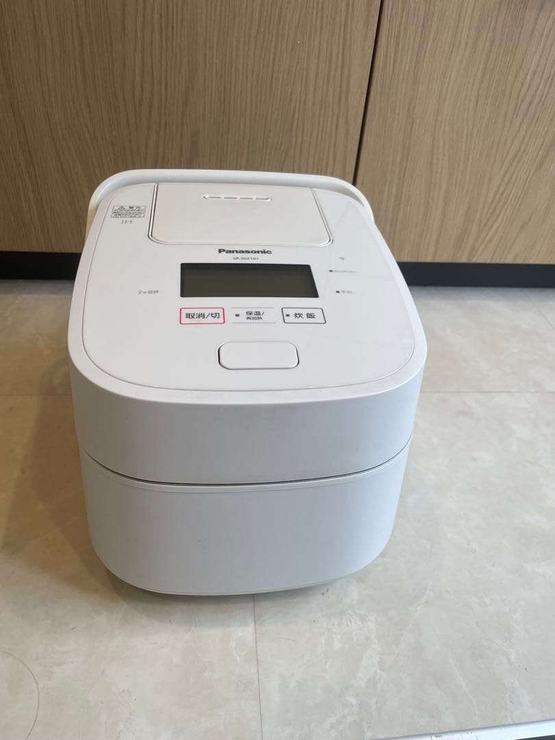 パナソニック5.5合炊きSR-SSX101 炊飯器