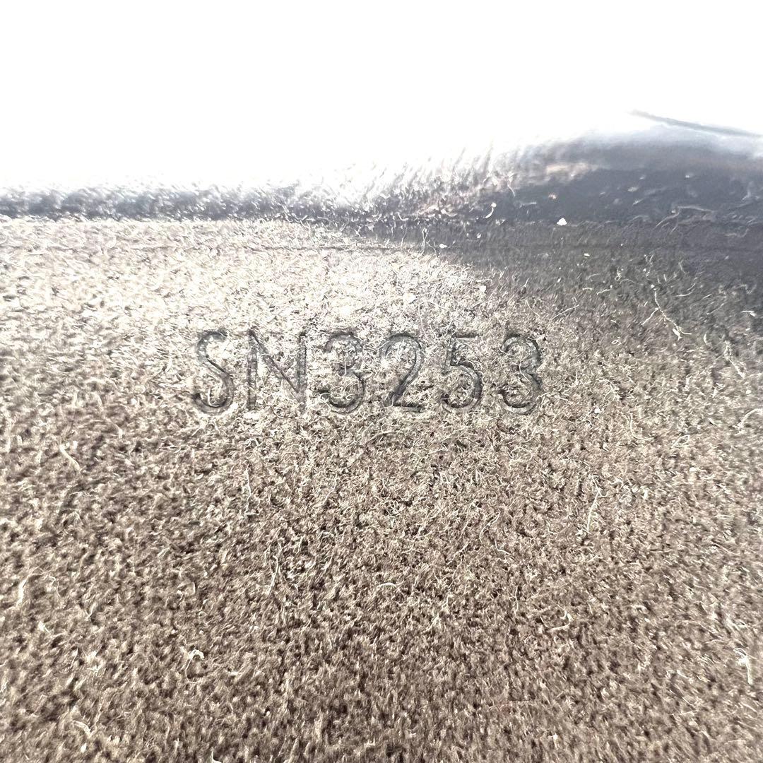 ルイヴィトン✨ モノグラム リバース iPhone15pro バンパー