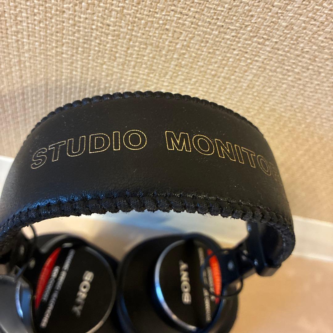 SONY 有線 密閉型スタジオモニターヘッドホン 黒 MDR-CD900ST