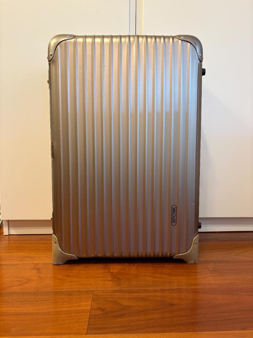 RIMOWA トパーズ チタニウム　944.63　TSAロック