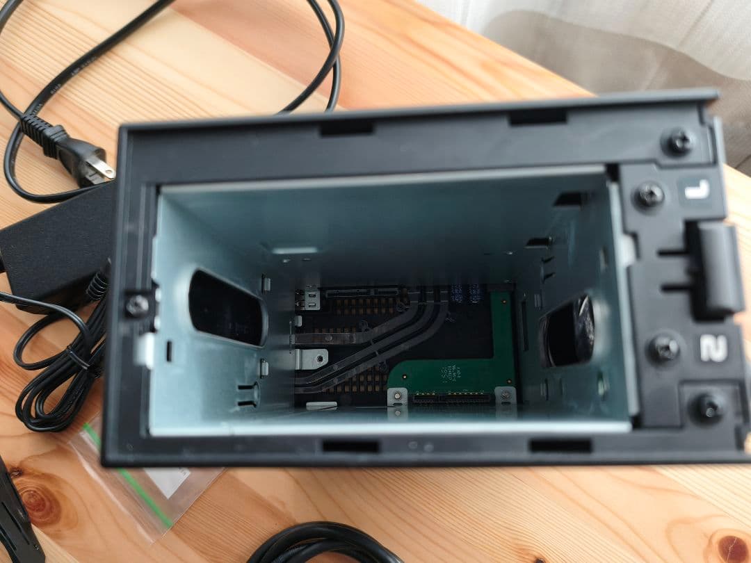 （HDDなし）I-O DATA HDL2-AAX2 NAS（初期化済みジャンク）