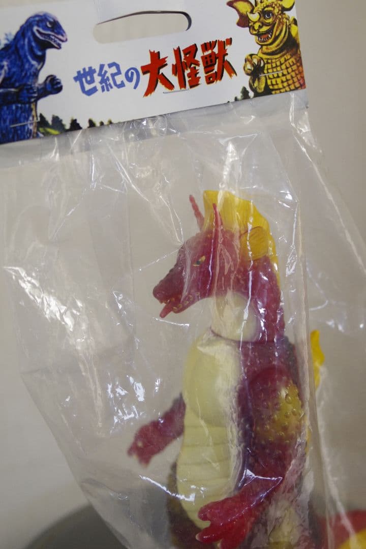 マルサン　チタノザウルス　クリヤー　未開封　おまけのメカゴジラ