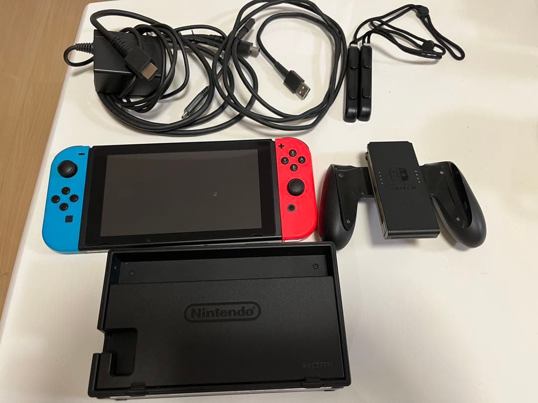 【だるま】Switch本体 SDカード・ケース・桃鉄ワールド付