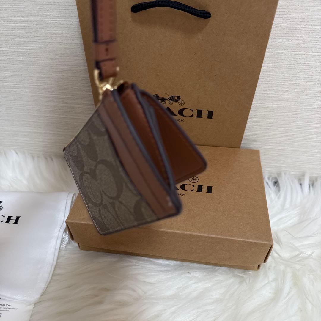 COACH ブラウンレザー ケース