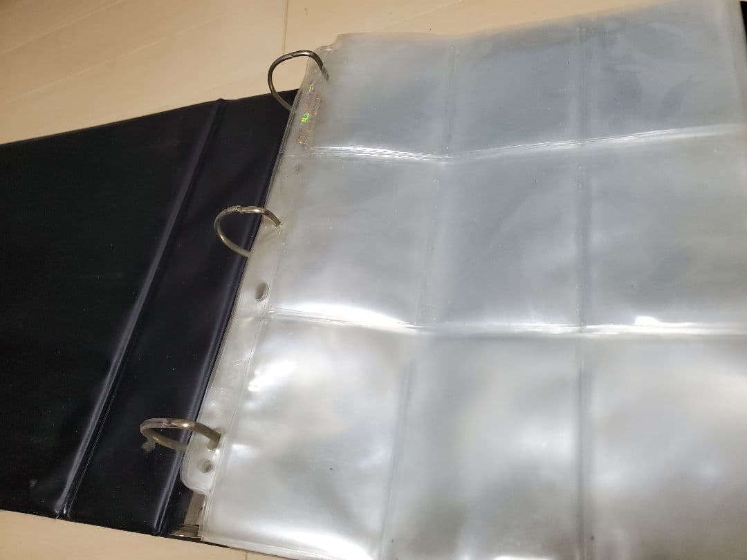 MTG カードバインダー　EXODUS バインダー ギャザリング マジック