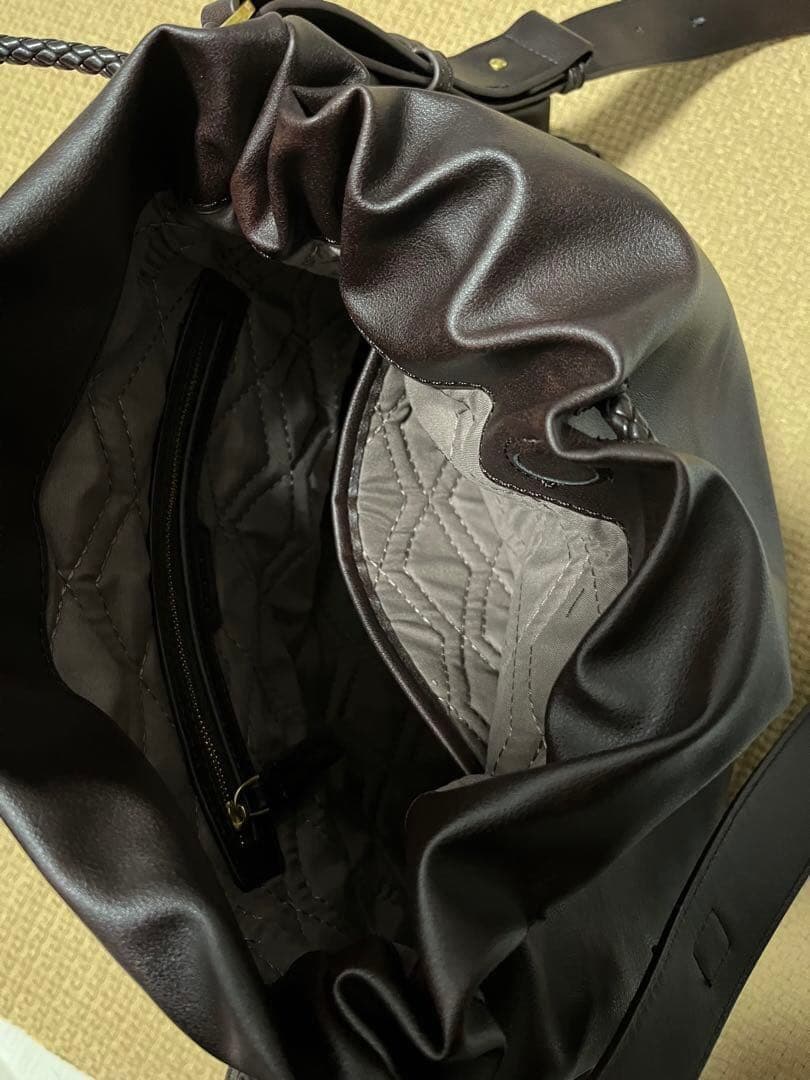 Songmont 黒いショルダーバッグ