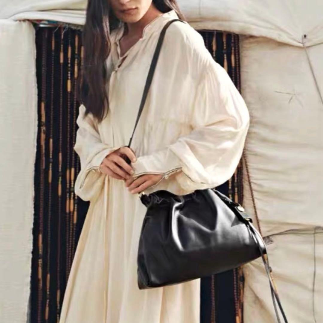 Songmont 黒いショルダーバッグ