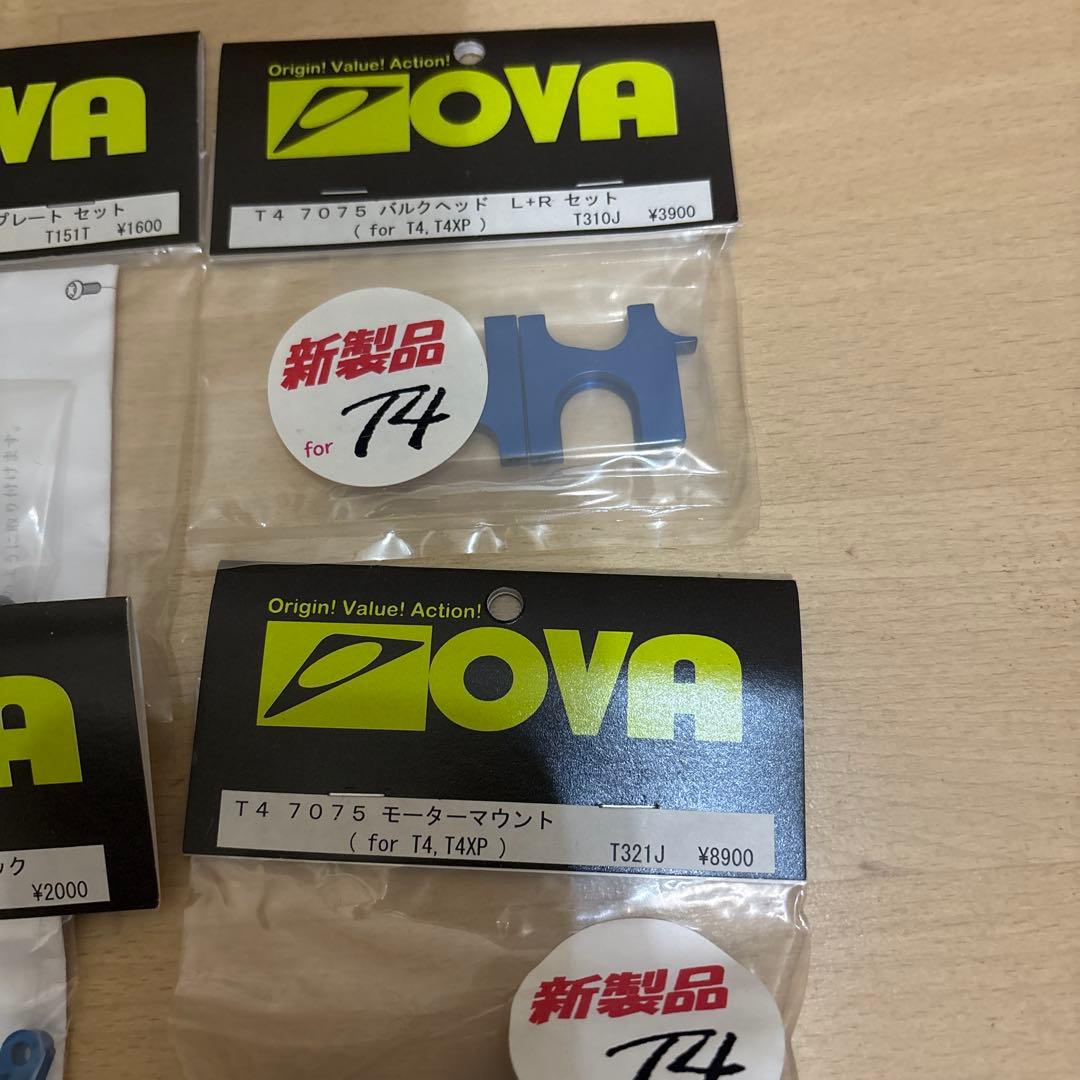 OVA T4 未組み立て　パーツ付き　希少