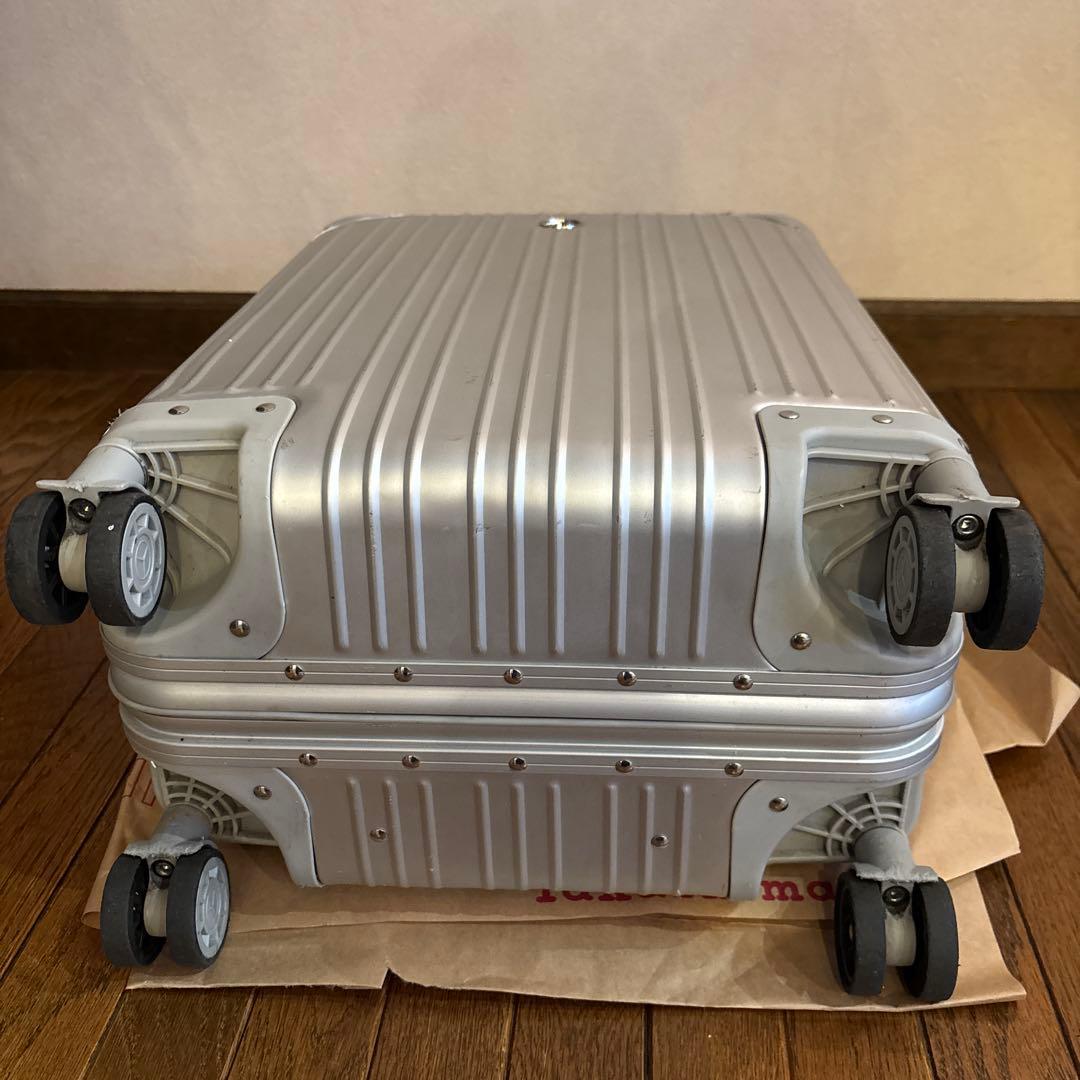 Mercedes Benzキャリーケース シルバー 中型
