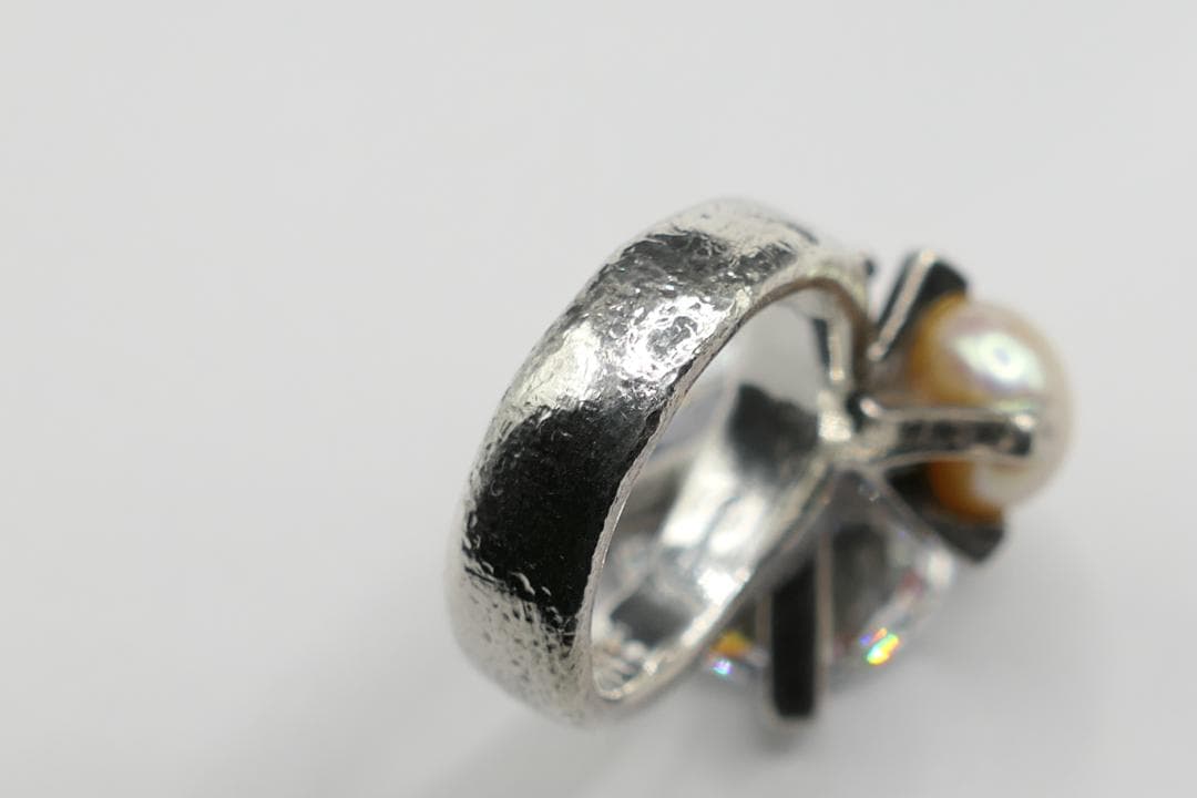 11号　e.m　イーエム　ジルコニア　パール　ストーン　リング　指輪　傷