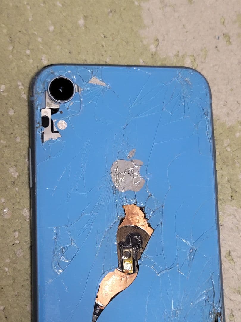 Apple iPhone XR 本体 スマホ