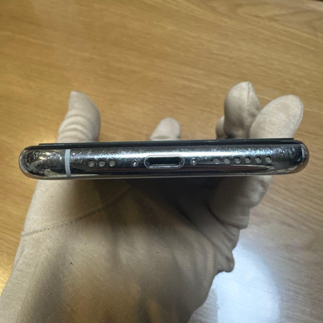 Apple iPhone 11 Pro シルバー 256GB 最大容量83%
