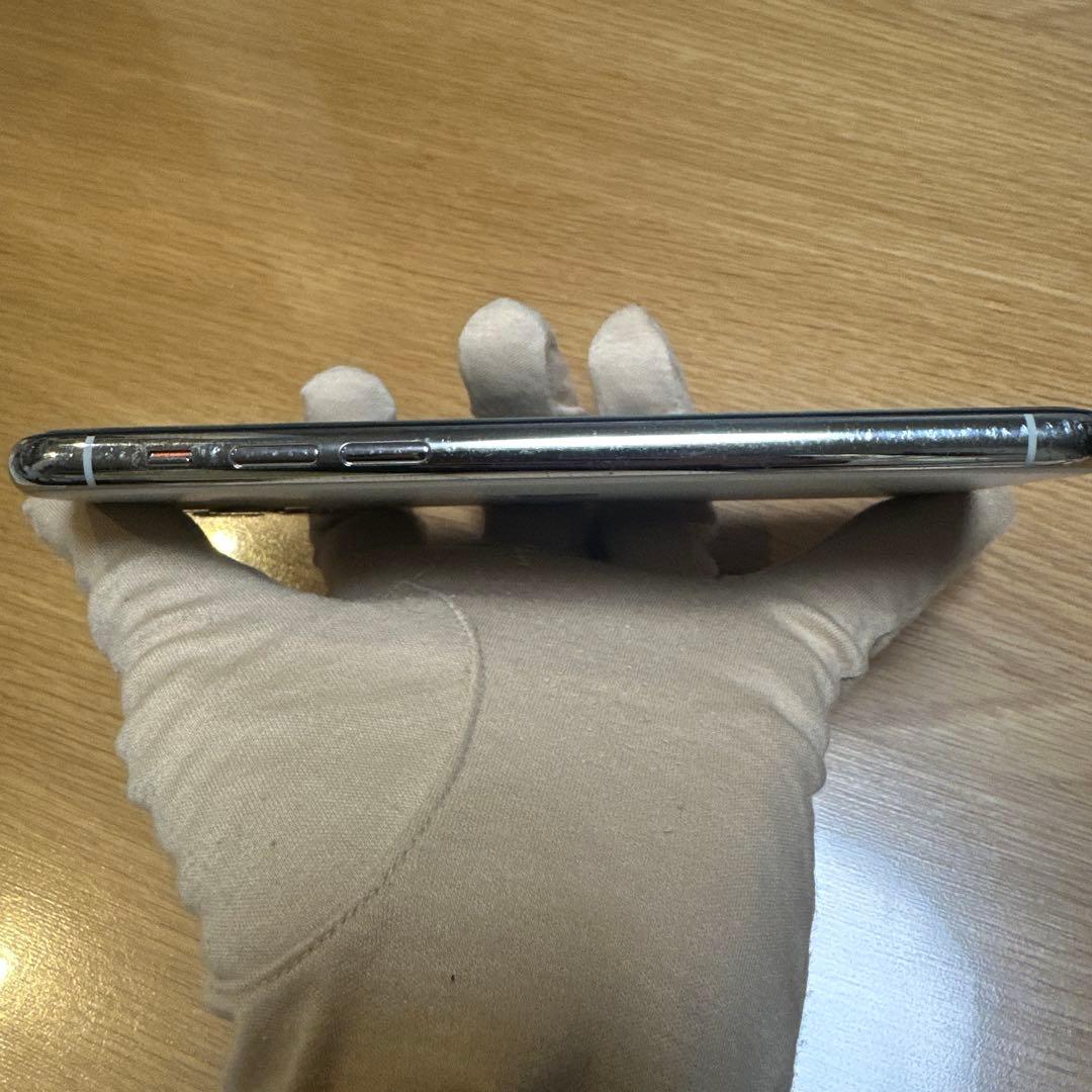 Apple iPhone 11 Pro シルバー 256GB 最大容量83%