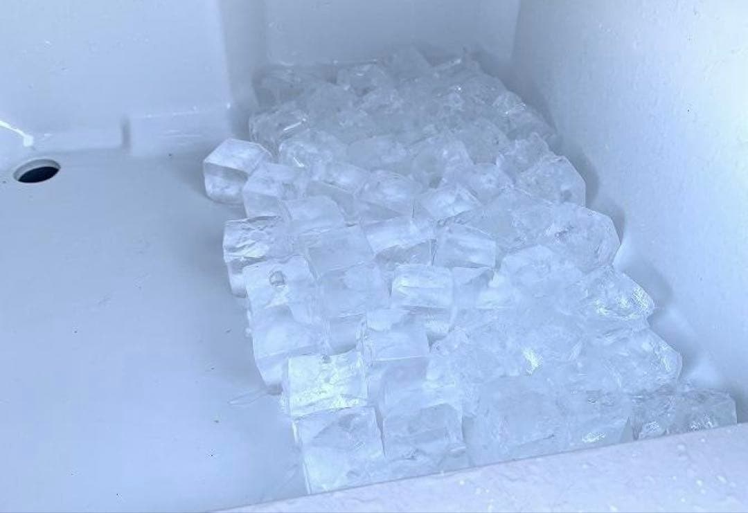 2016年製 ダイワ 業務用全自動製氷機 DRI-25LME1 25㎏ 厨房