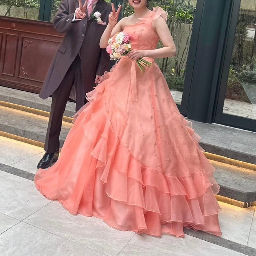 カラードレス　サーモンピンク　結婚式　ウェディング