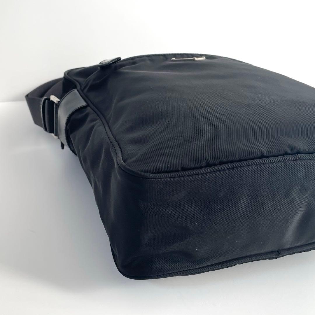 【極美品〜美品】PRADA プラダ ショルダーバッグ ナイロン×レザー スクエア