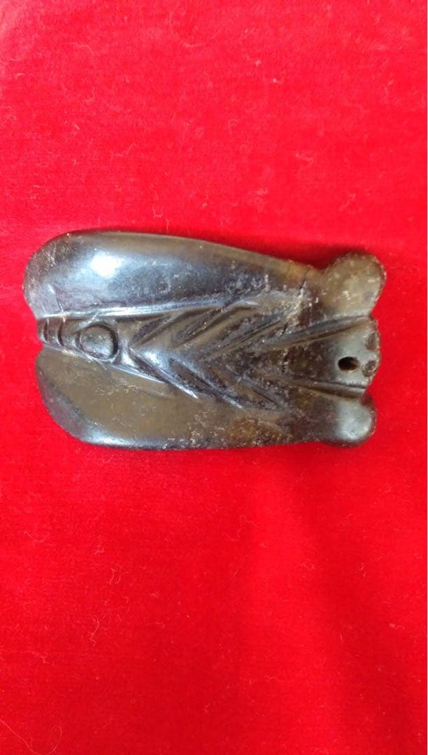 中国　古玉　蝉