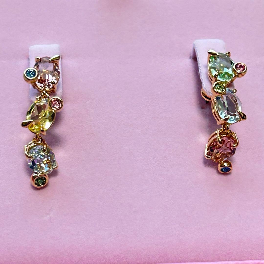 スワロフスキー Gema ドロップピアスマルチカラー ミックスカット アシメ