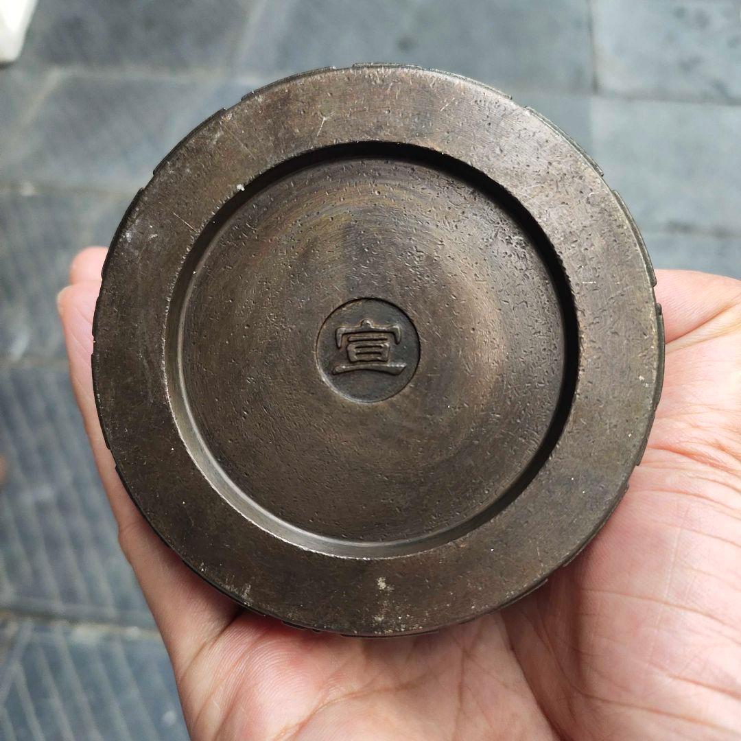 銅器 浮彫り八仙過海筆 書斎 書道具 文房具 装飾品 工芸品 美術品