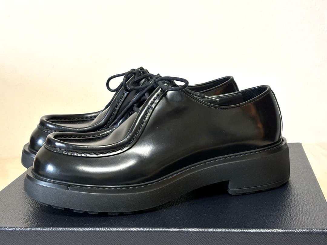 PRADA ダイアパソン レザー 23AW 黒 革靴 26cm