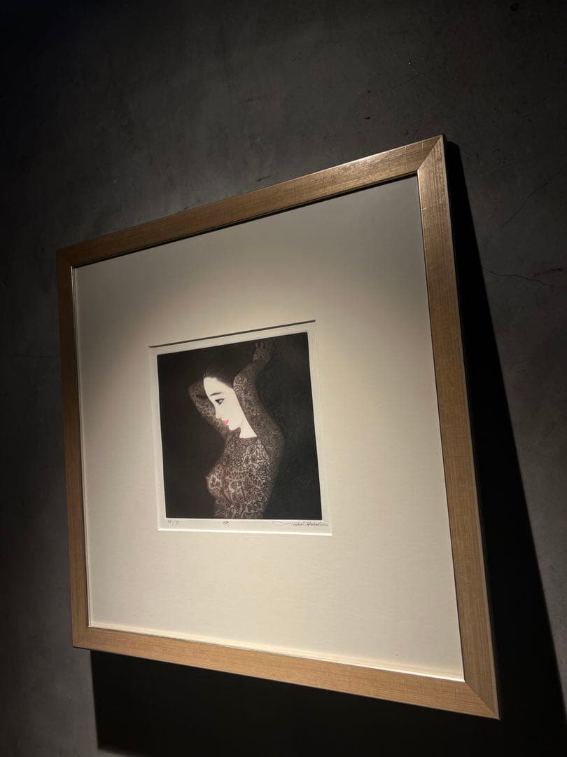 美品　高橋潮　【映】　メゾチント