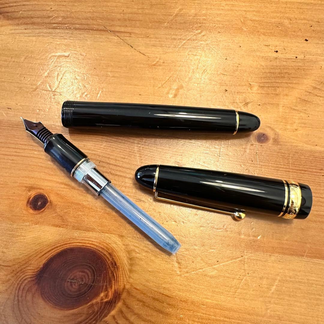 PILOT 万年筆 カスタム742 細字F ブラック