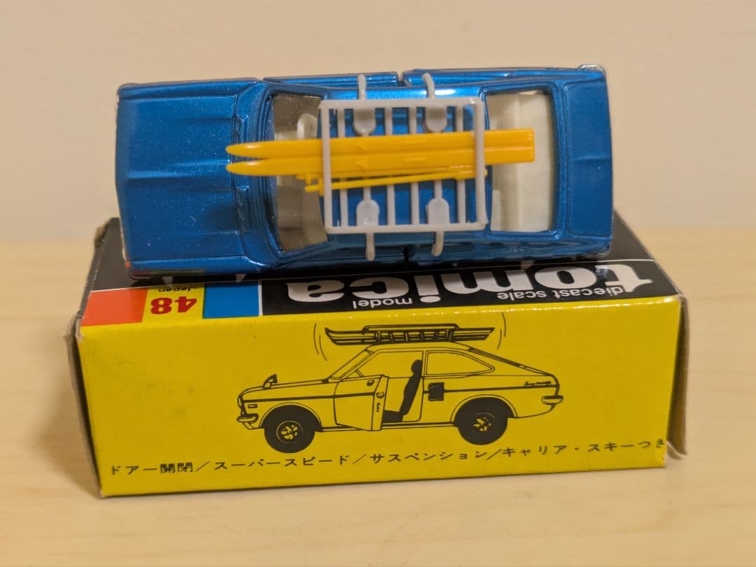 トミカ ミニカー 黒箱48 青 & 49 赤 セット　　当時物入手困難