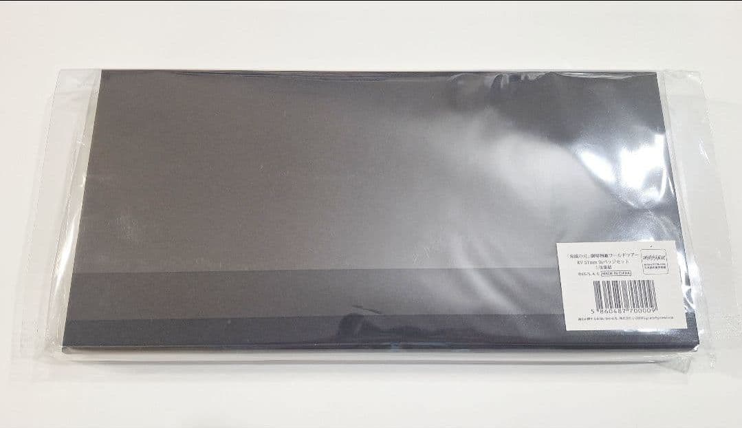 鬼滅の刃 ワールドツアー 57mm 缶バッジ 上弦集結 新品