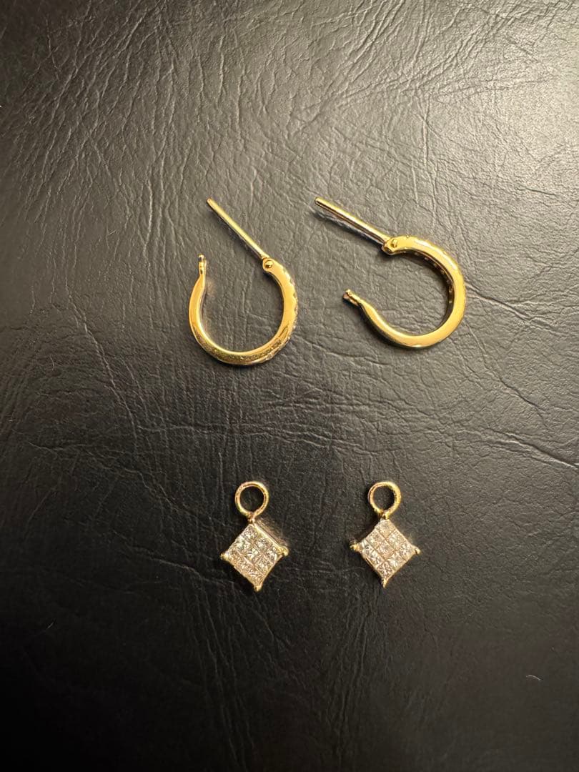 ジ*ー様 18 YG 2WAY D級ダイヤ0.2✖️2 ピアス 刻印あり 最終値