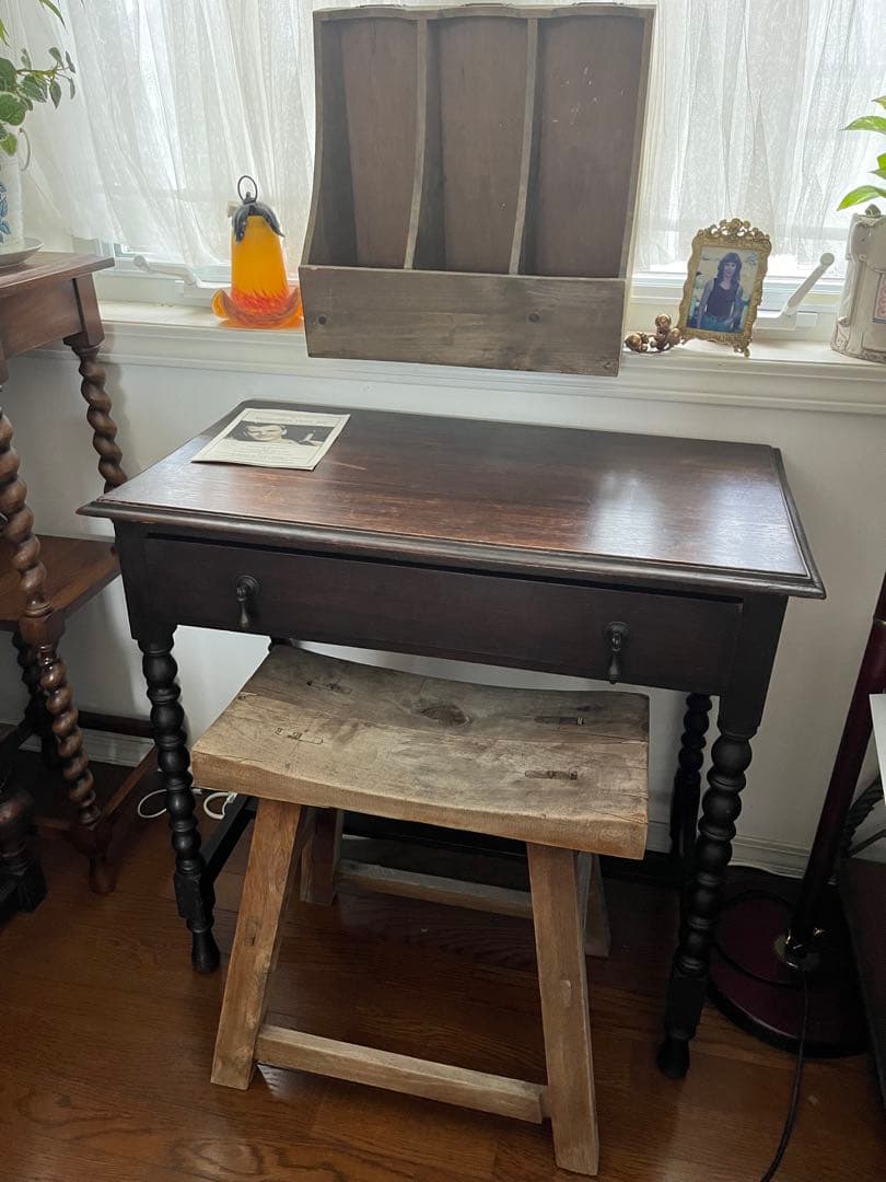 イギリス ホールテーブル ボールターンレッグ　アンティーク